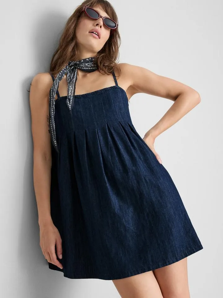 Mini robe nuisette en denim de coton