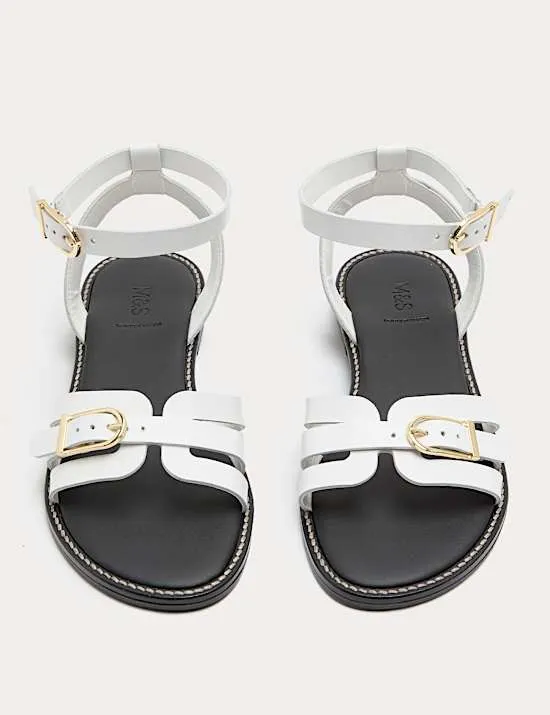 Ledersandalen mit Knöchelriemen und Schnalle