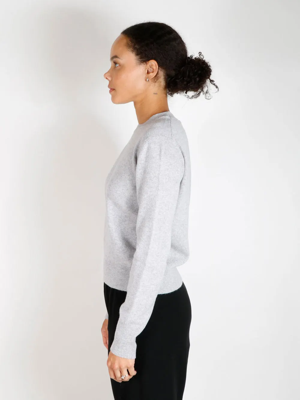 CREW NECK SWEATER
