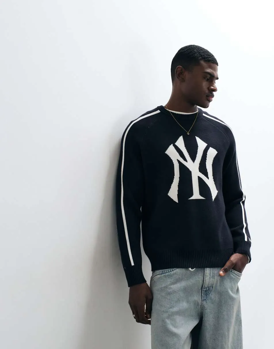 New Era NY Yankees large logo knitted jumper with contrast piping in navy