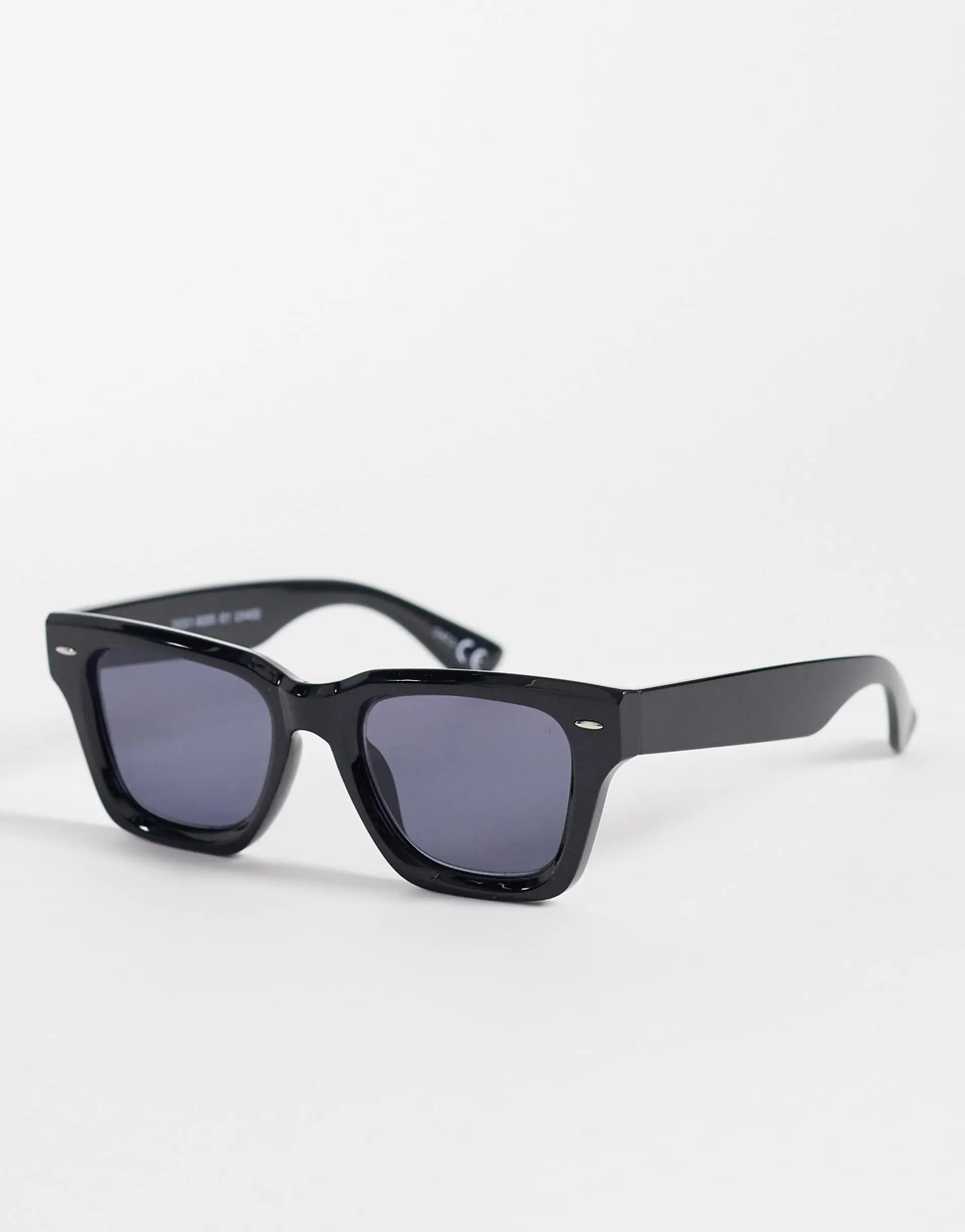Gina Tricot classic square sunglasses in black