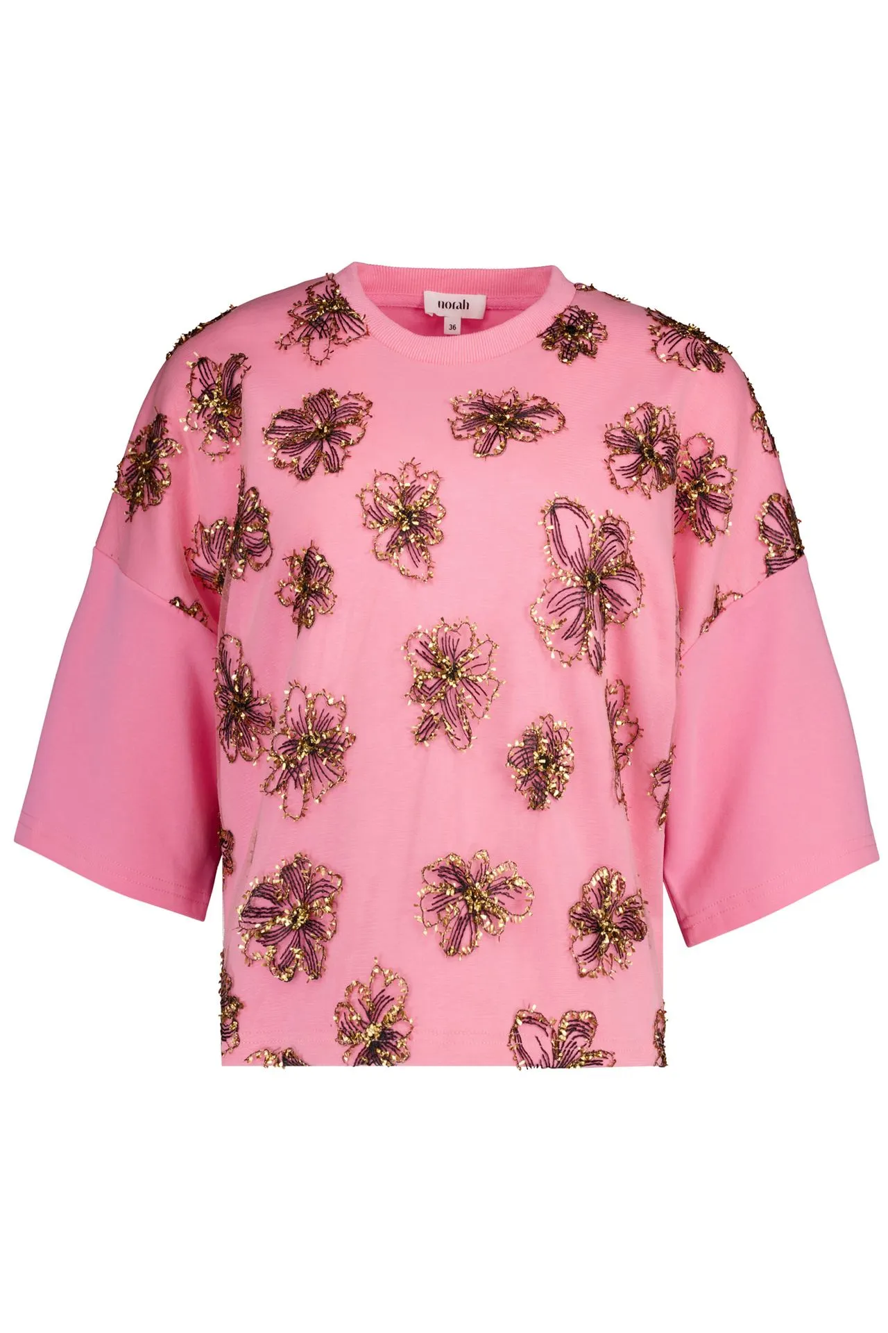 Roze shirt met bloemen en kralen