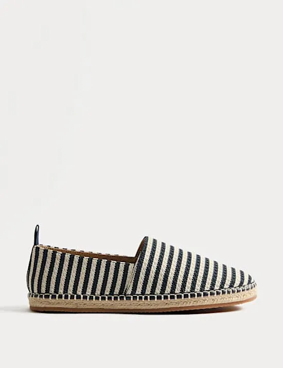 Gestreifte Slip-on-Espadrilles aus Jute