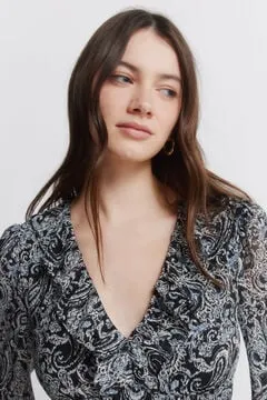 Vestido corto estampado manga larga