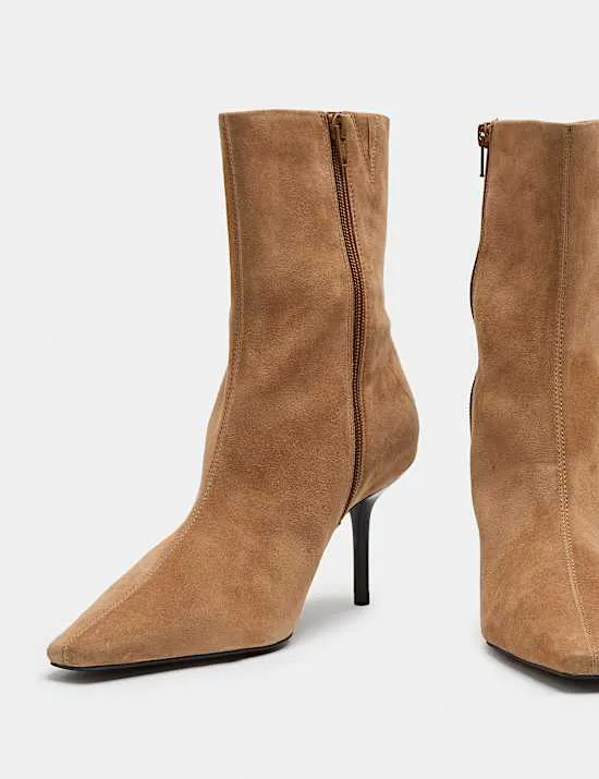 Stiefeletten mit Stilettoabsatz und spitzer Zehenpartie