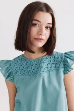 Blusa volantes crochet