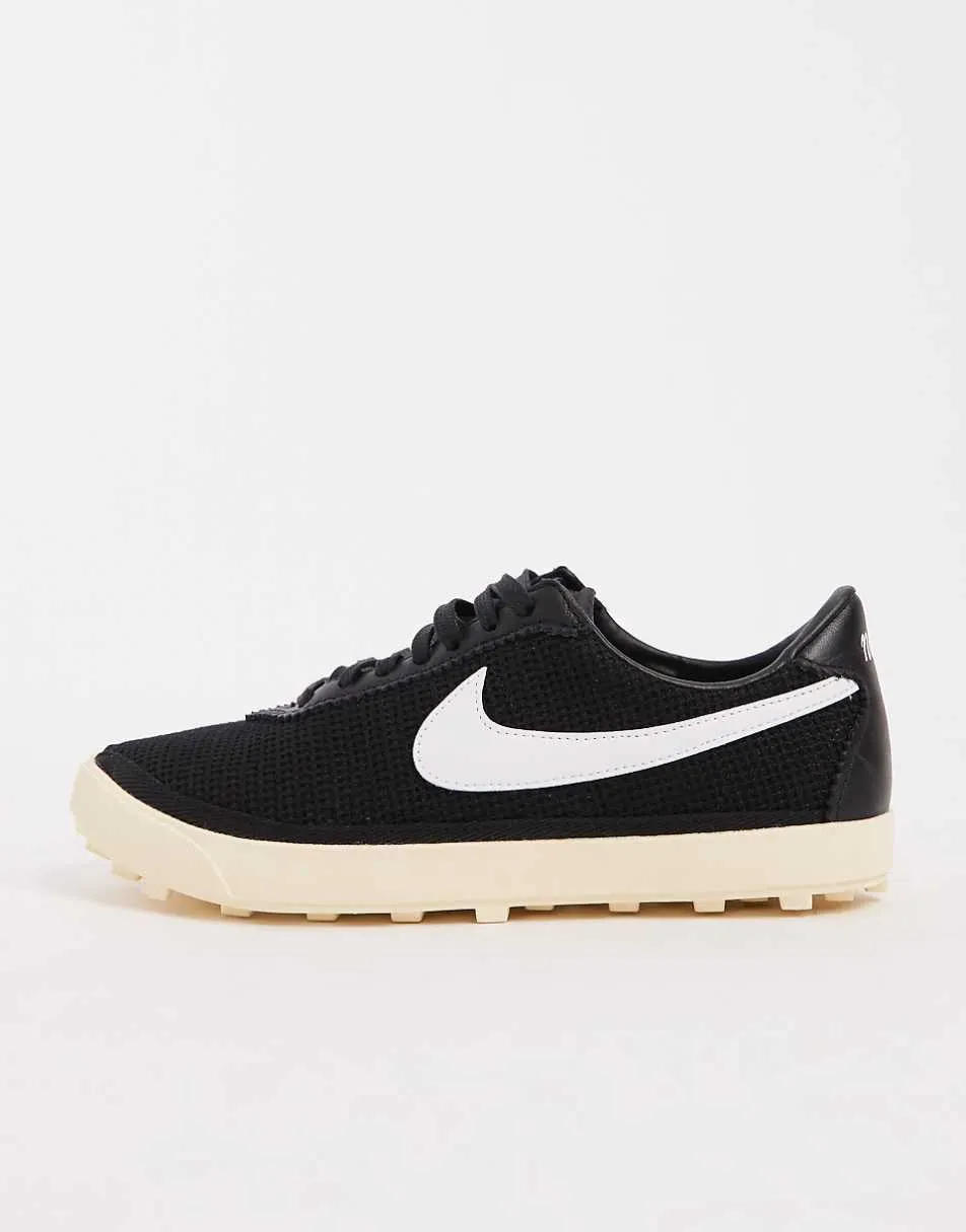Nike Astrograbber TXT trainers in black