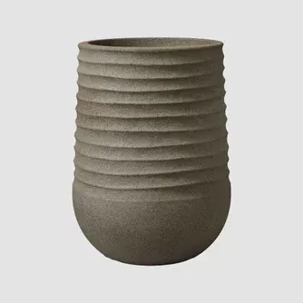 Urban Loft Cuenca Garden Planter