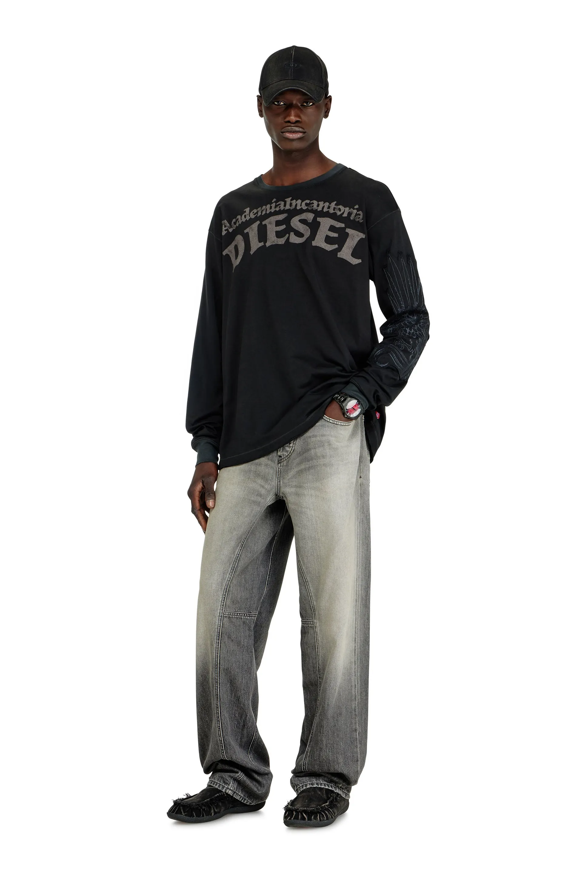Long-sleeve T-shirt with prints and patches