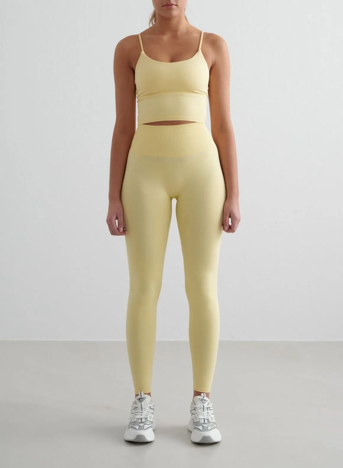 Mellow Shape Seamless Tights
