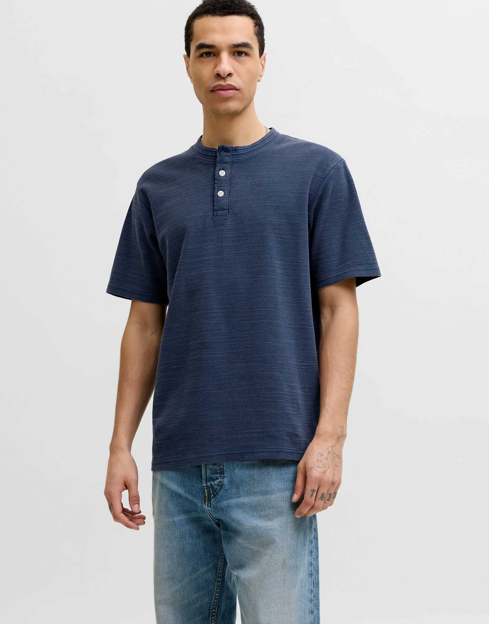 Jack & Jones T-shirt in insignia blue