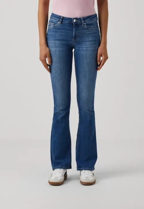 ONLBLUSH MID - Flared jeans - medium blue denim