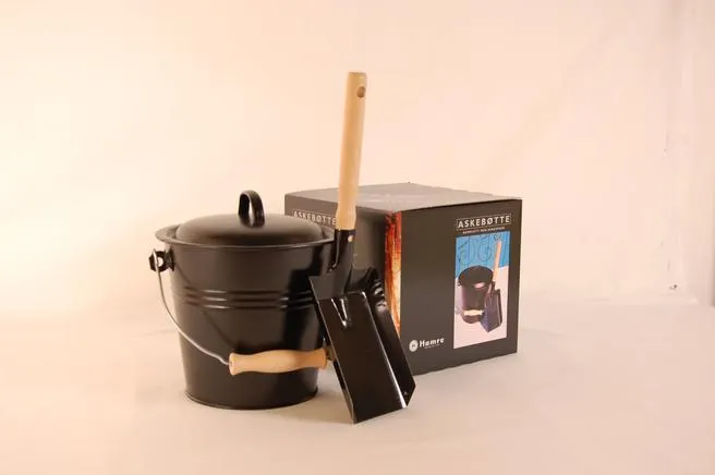 ASKEBØTTE 5 LITER MED ASKESPADE