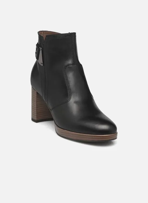 Enkellaarzen en boots I411220D dames zwart