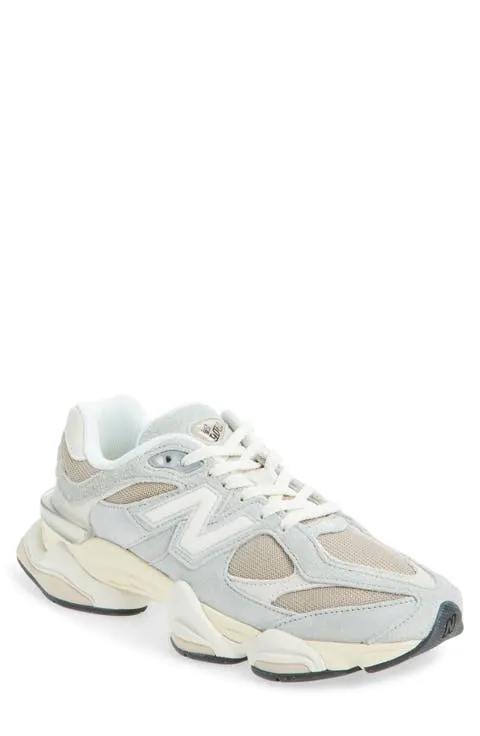 New Balance Gender Inclusive 9060 Sneaker