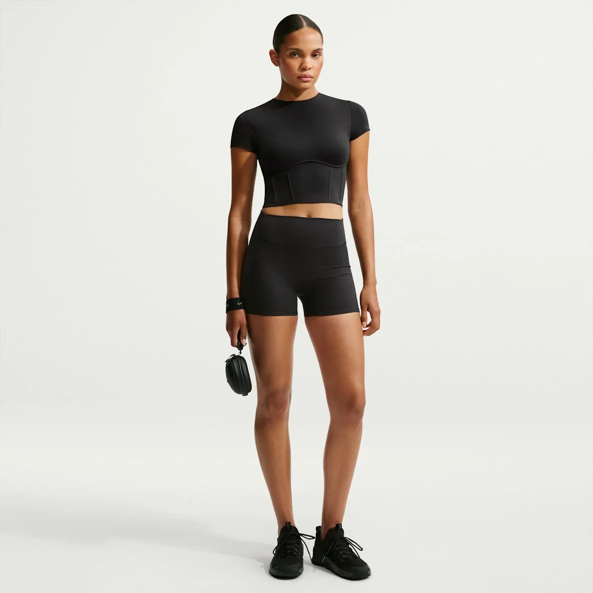 Shorts med høyt liv til dame (8 cm)
