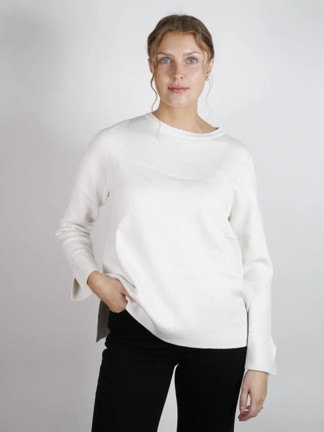 GINNY ROUND NECK SWEATER