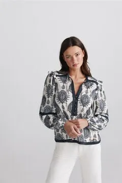 Blusa estampada volantes