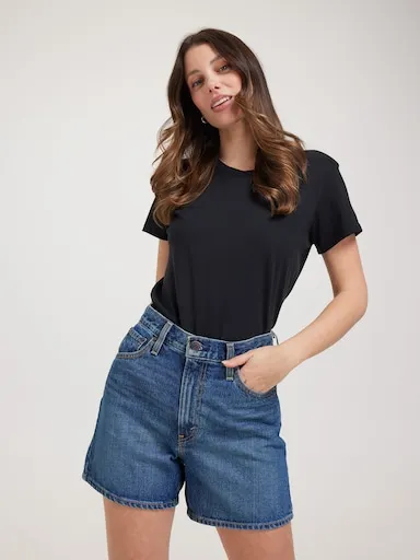 Levi's Cinch Mid Thigh Short In Cookie Crunch