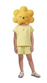 CONTRAST T-SHIRT & BERMUDA SHORTS SET