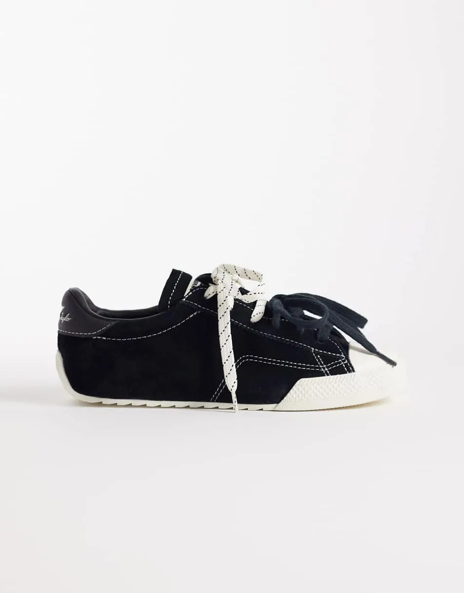 Converse Chuck Taylor Lo trainers with double lace in black