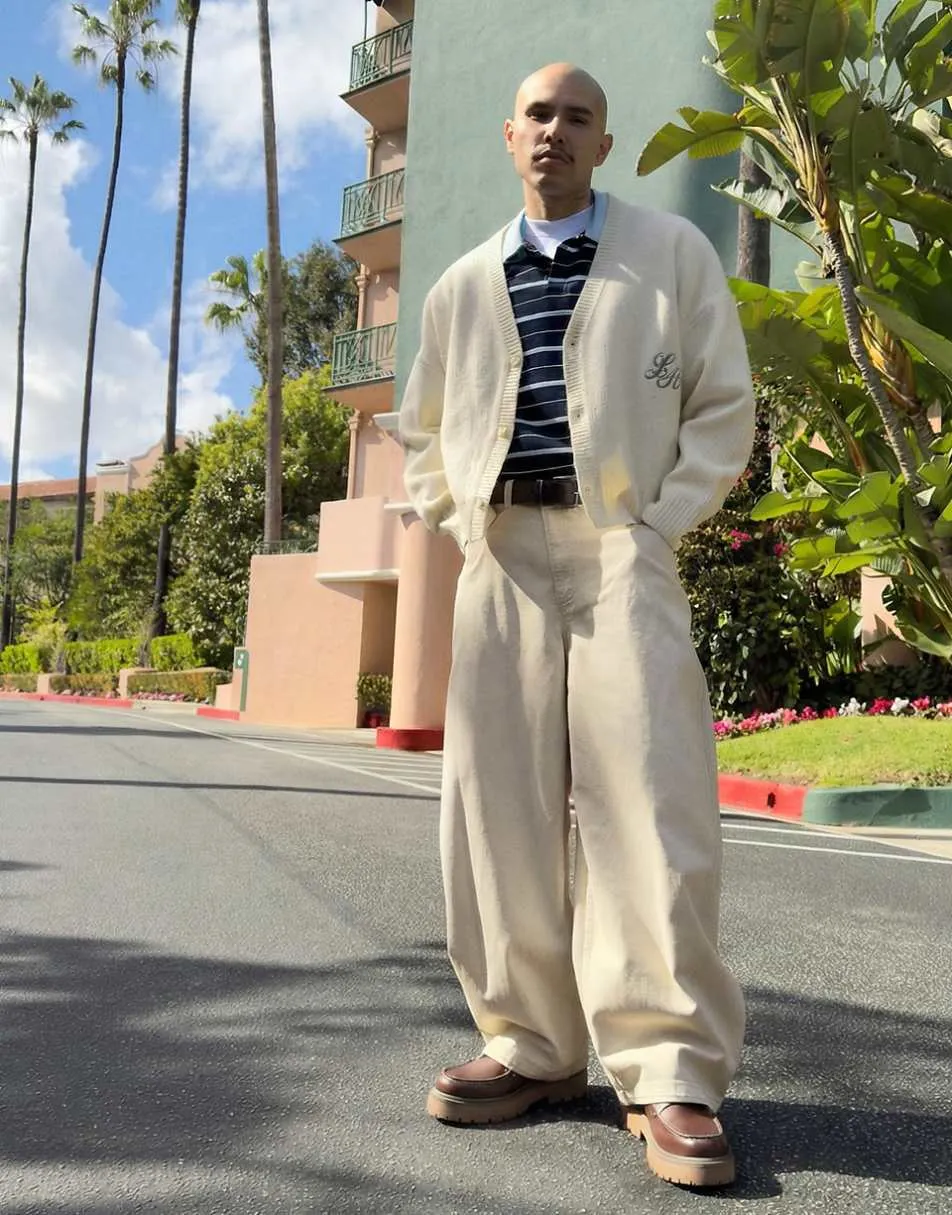 Bershka Boxy button-up print jacket in white