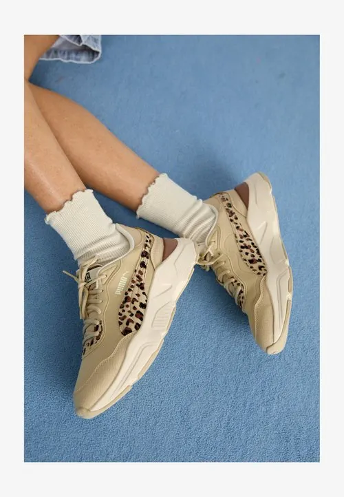 CASSIA ROSE I AM THE DRAMA - Joggesko - sugared almond/black/brown mushroom