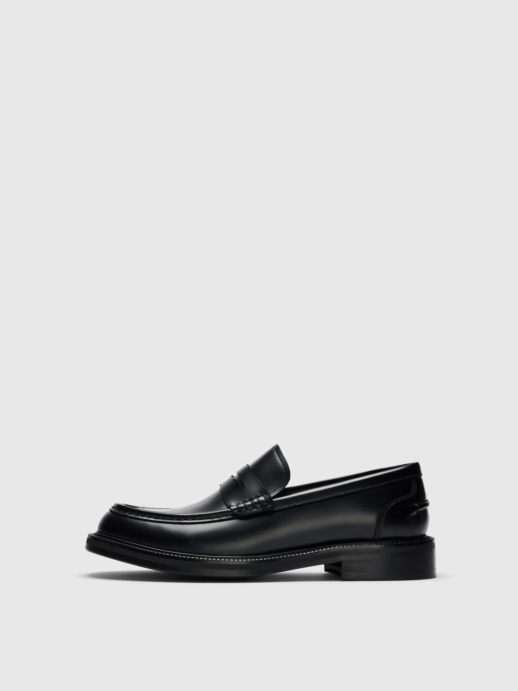 SKINN PENNYLOAFERS