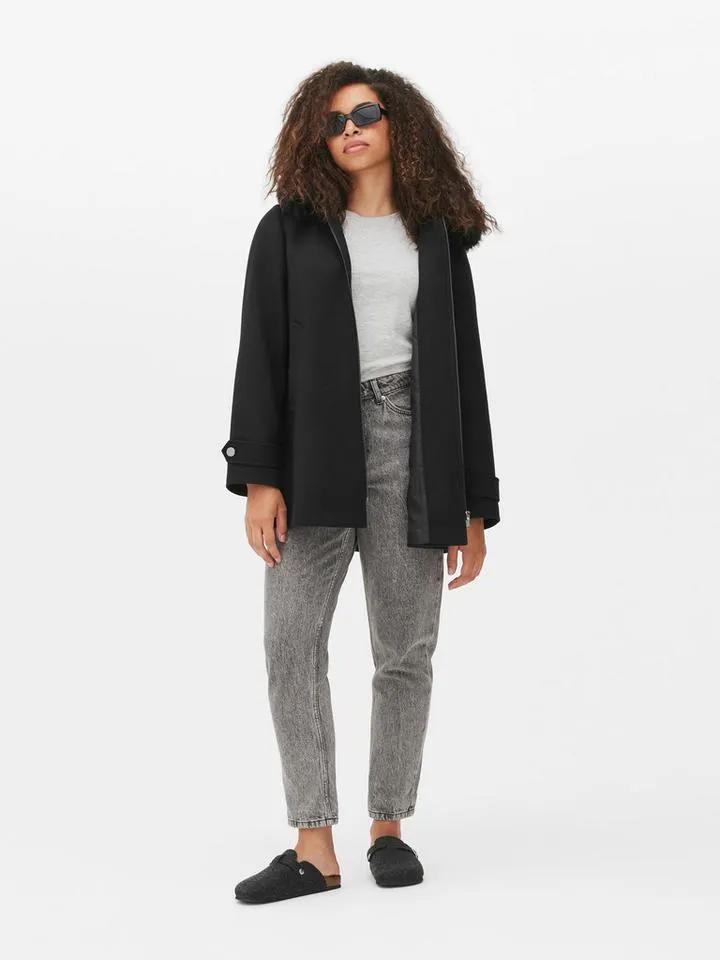 Duffle-coat en fausse fourrure