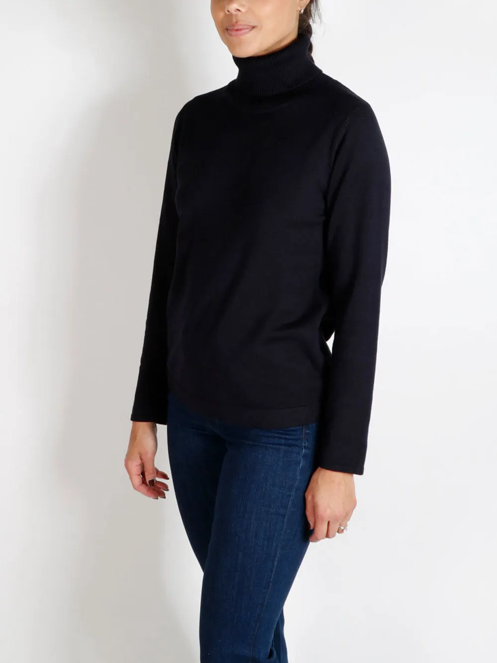 DINA POLO