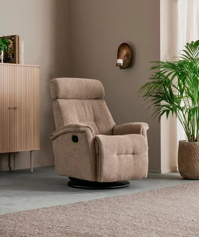 Hjellegjerde Roma recliner Manuell, stoff Maldino Brown