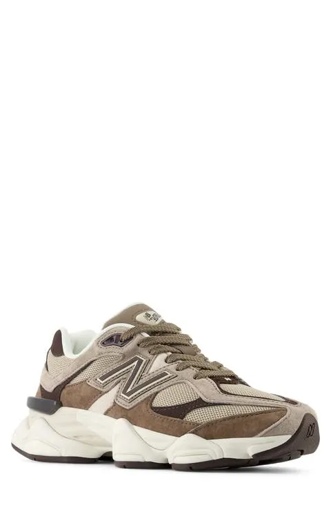 New Balance Gender Inclusive 9060 Sneaker
