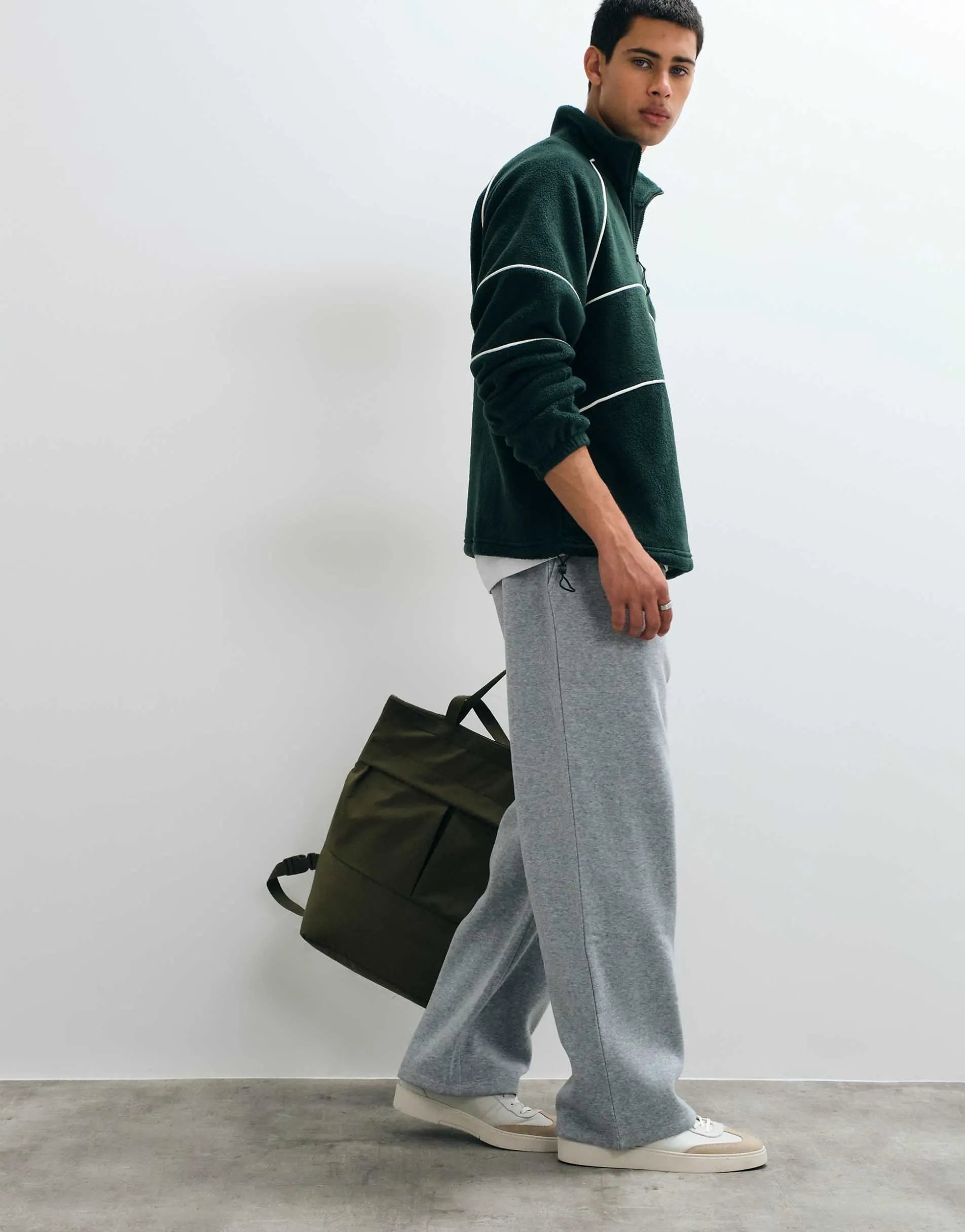 Jack & Jones lounge sweatpants in grey