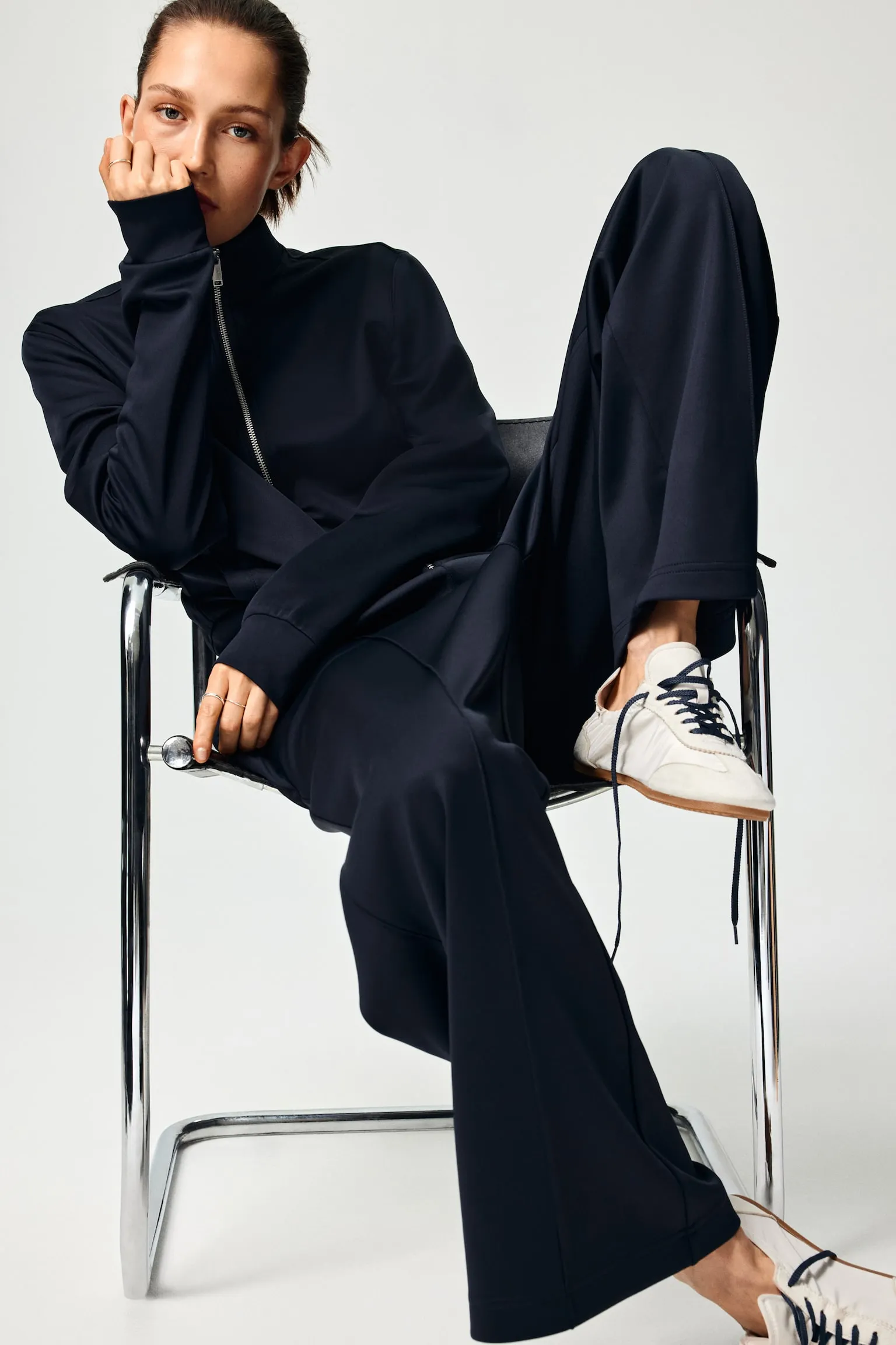 Crease-front pull-on trousers