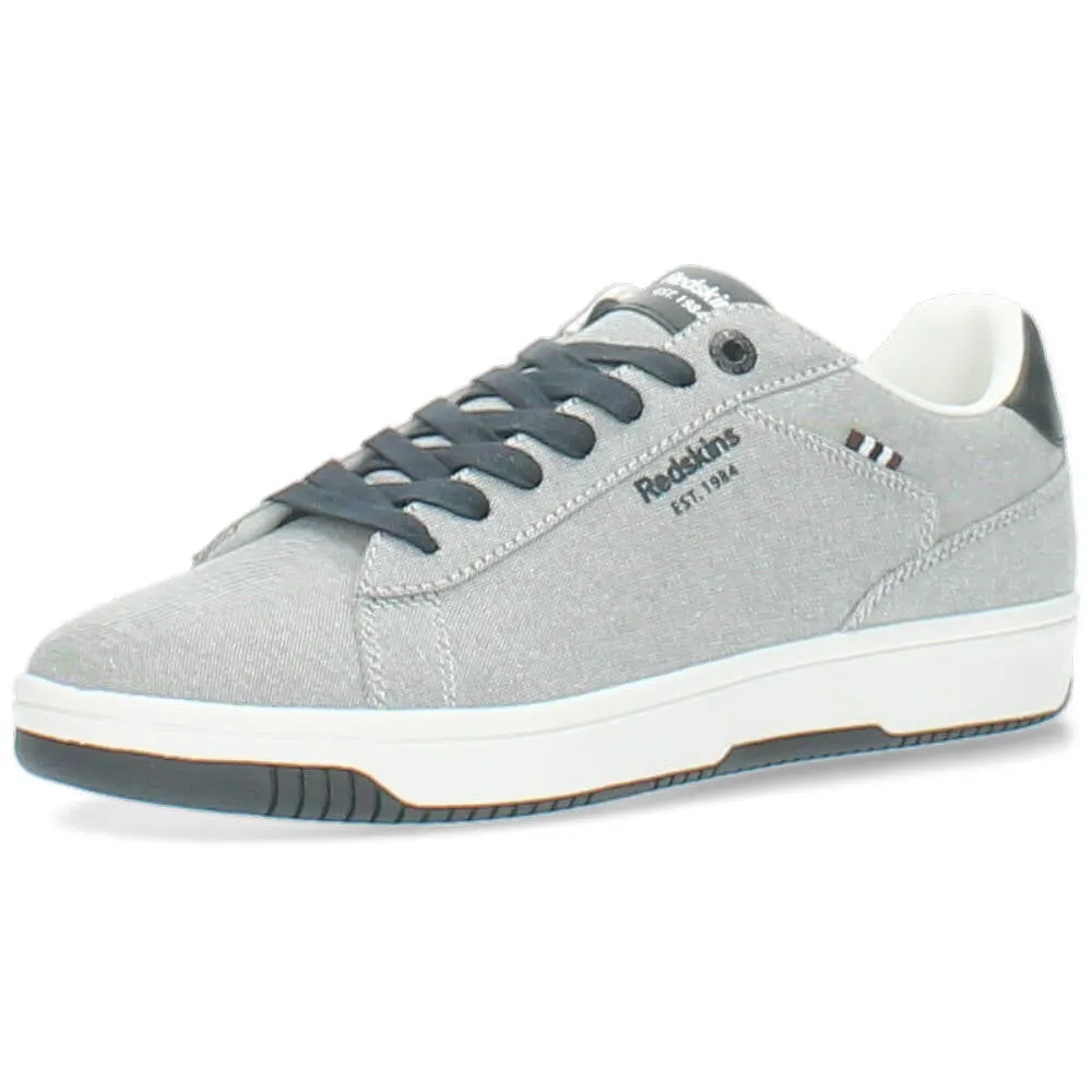 grijze sneaker