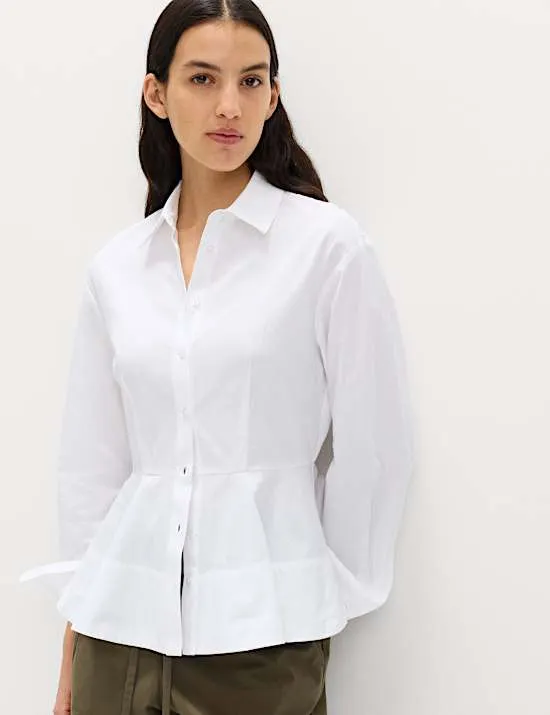 Bluse aus reiner Baumwolle mit durchgehender Knopfleiste und Schößchen