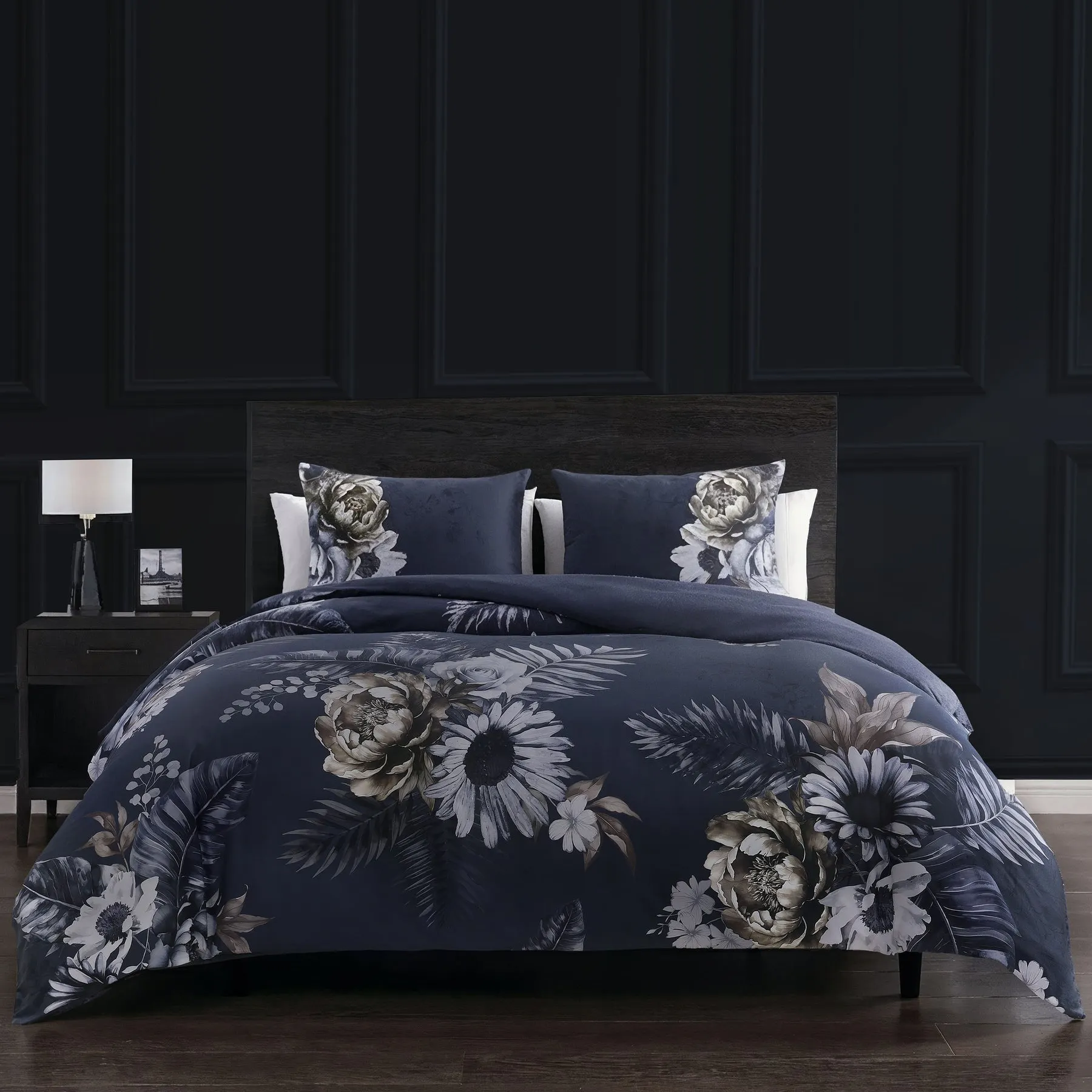 Forget Me Not 3 Piece Queen Size Reversible Duvet Cover Set