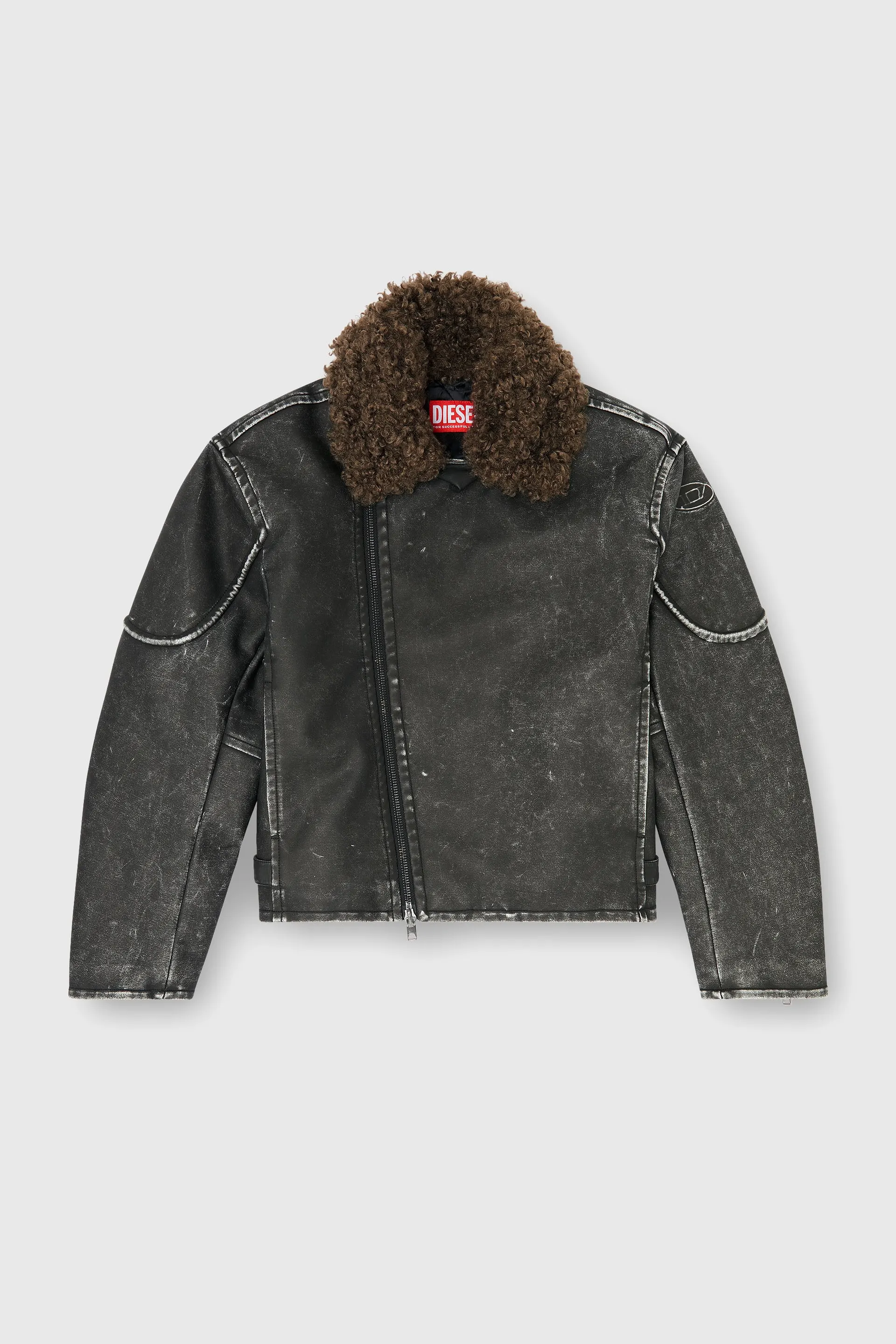 Biker jacket with detachable collar