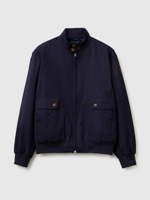 Jacket with paisley lining