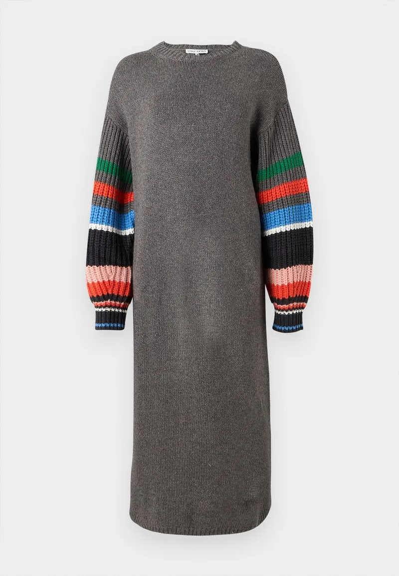 CREW NECK CHUNKY SLEEVE DRESS - Strikket kjole - grey