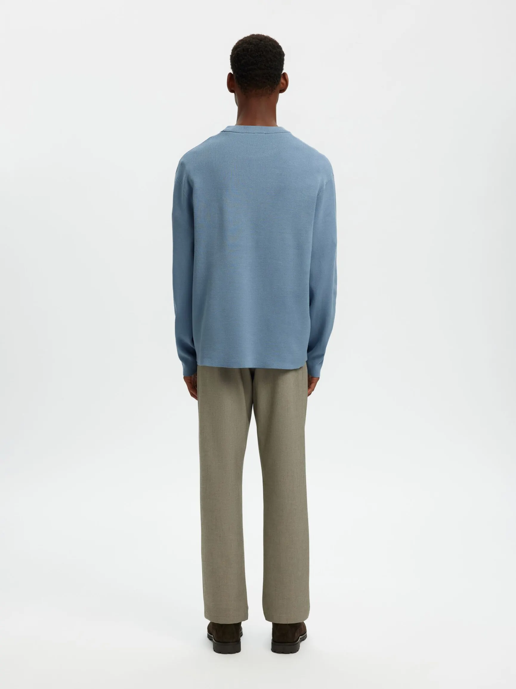 RELAXED FIT PULLOVER