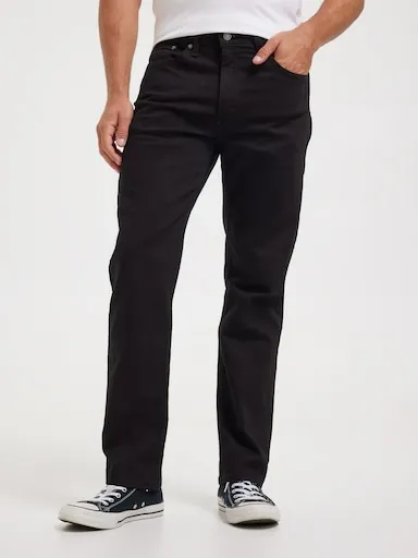 Levi's 514 Straight Jean In Cali Black