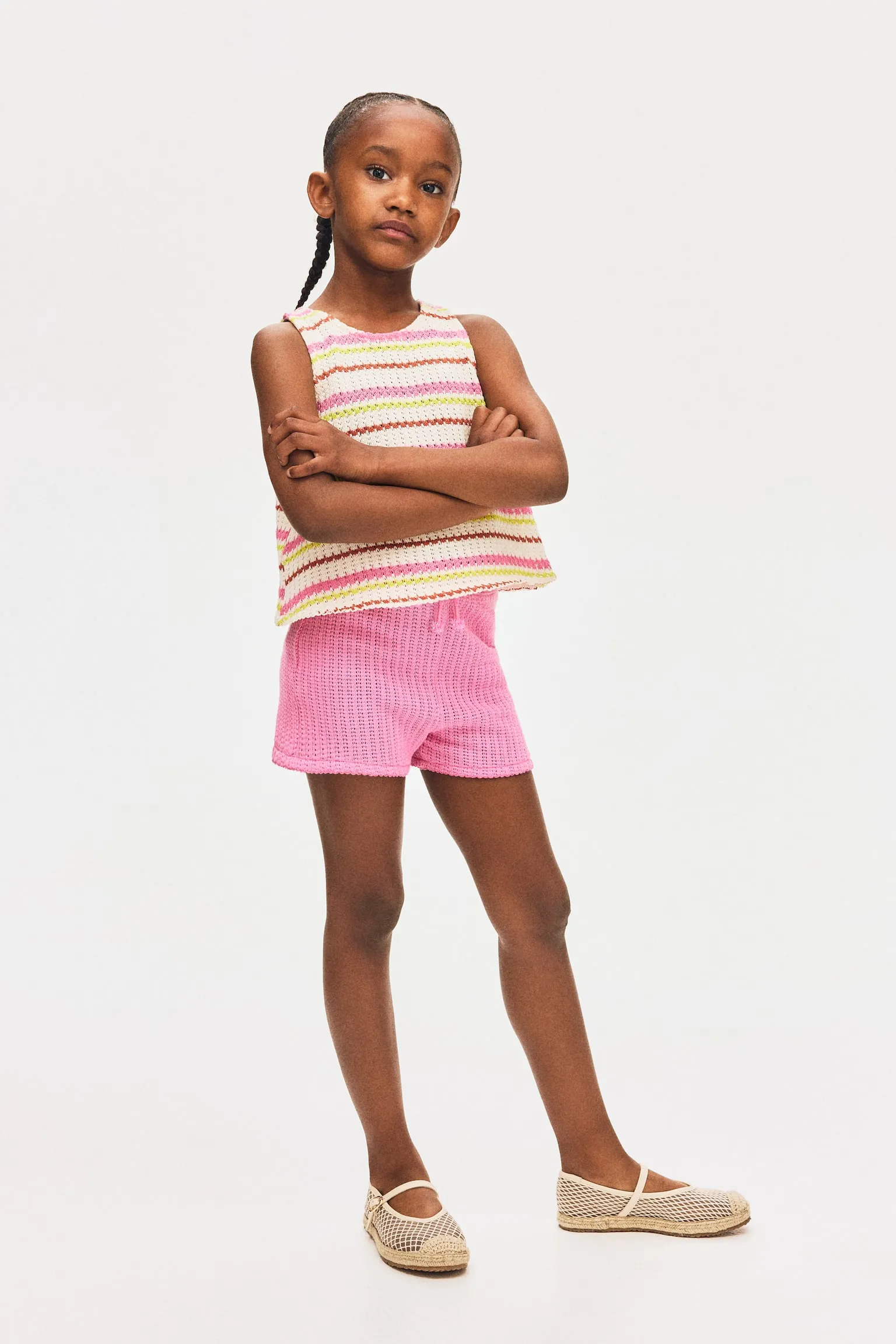 Short en tejido texturizado