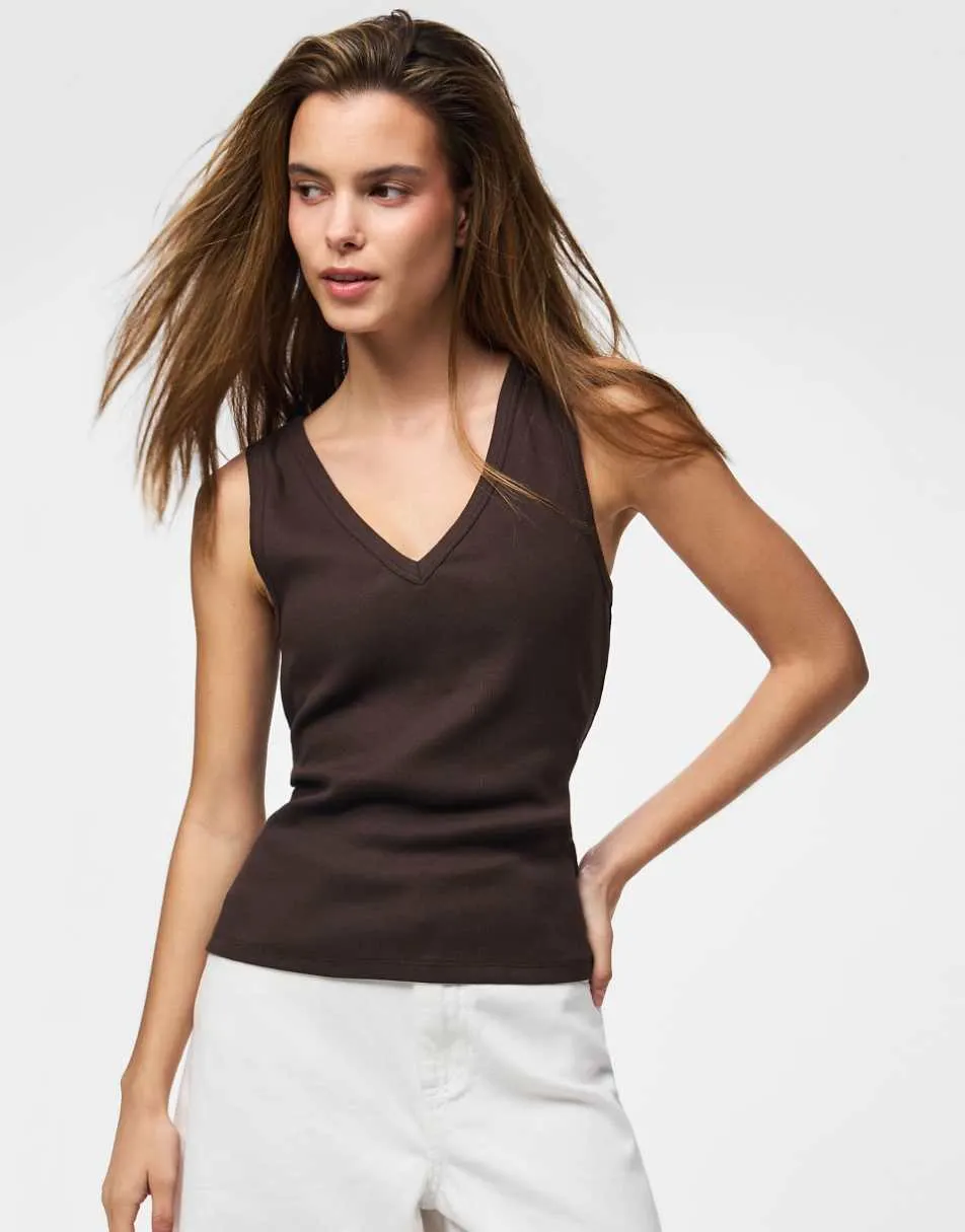 Pieces Tank top in hot fudge1