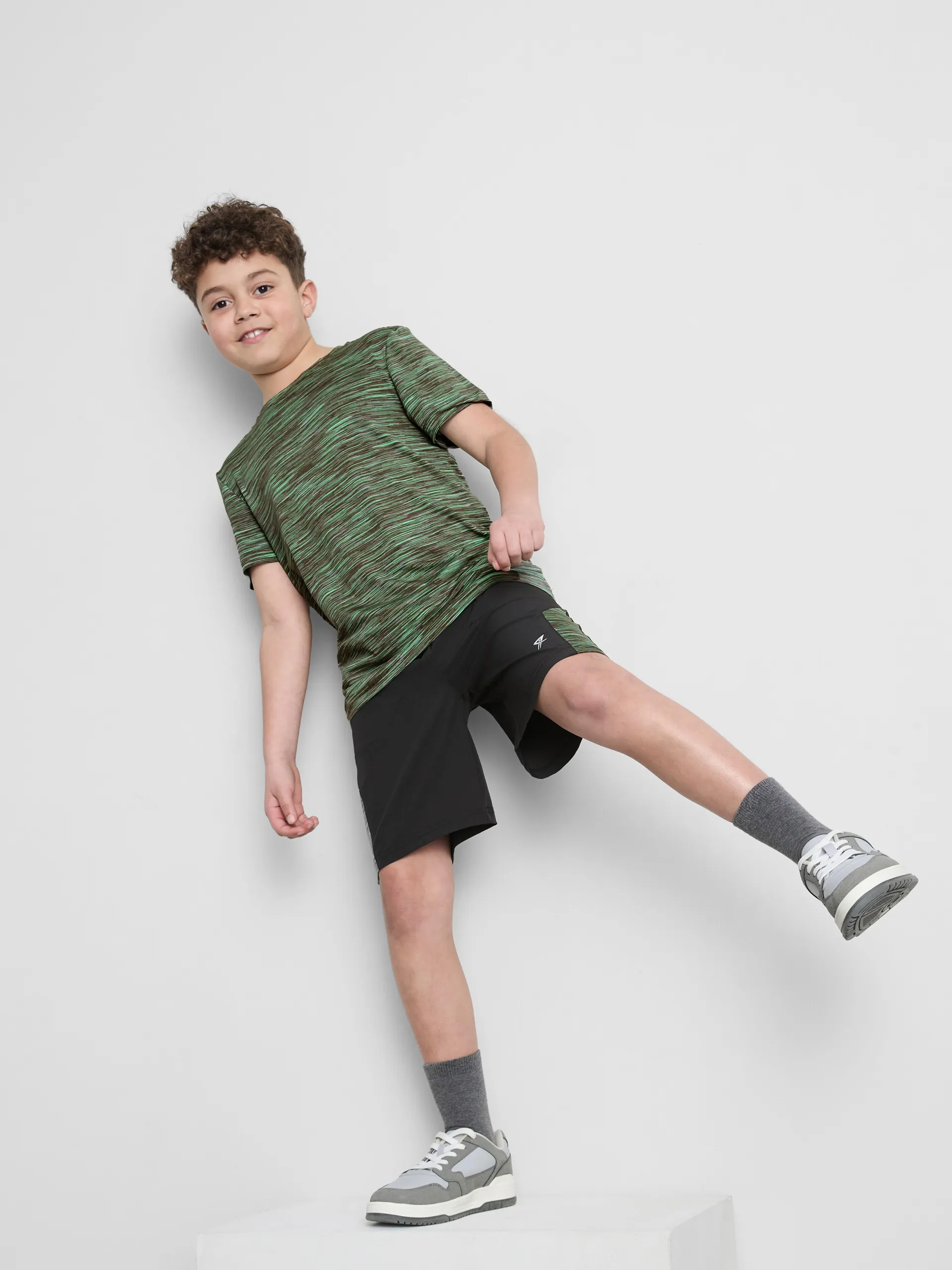 7–15 ans | Ensemble t-shirt et short de sport