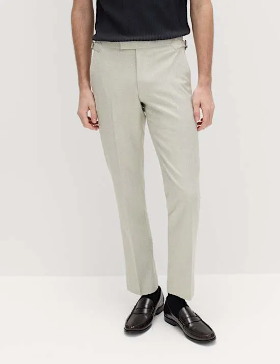 Auf Figur geschnittene Hose mit Fischgrätmuster