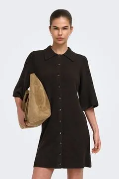 Vestido de punto abotonado
