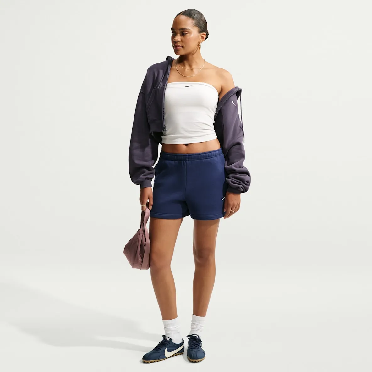 Shorts med mellomhøyt liv til dame