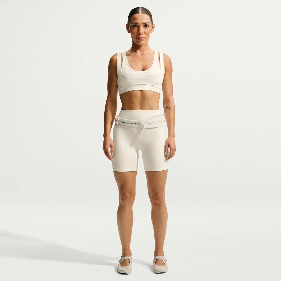 Sykkelshorts med høyt liv til dame (13 cm)