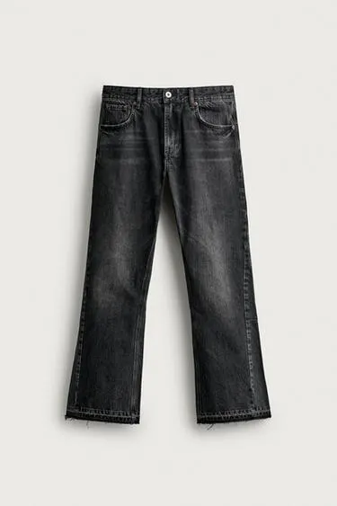 FLARE FIT JEANS